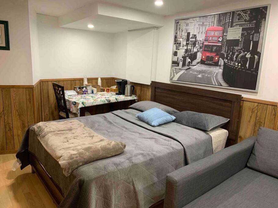 Big Oasis Studio Near Airport Yyz Hotel Toronto Kültér fotó